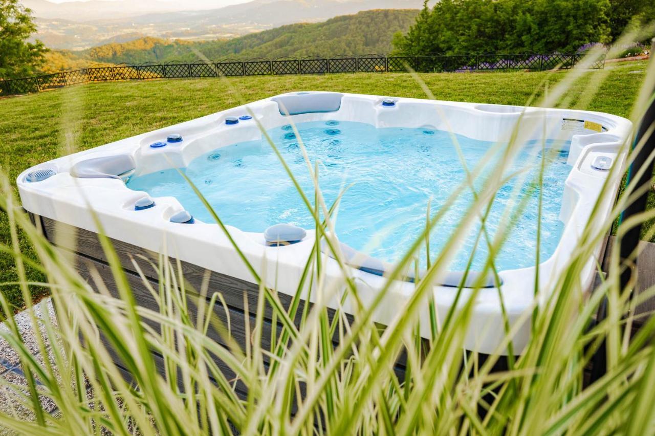 Villa Zupan With Hot Tub Skocjan  Exterior foto